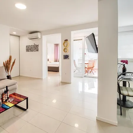 アパート House Skrabic *