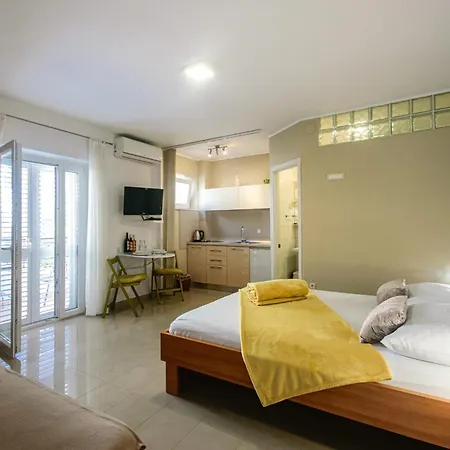 House Skrabic アパート