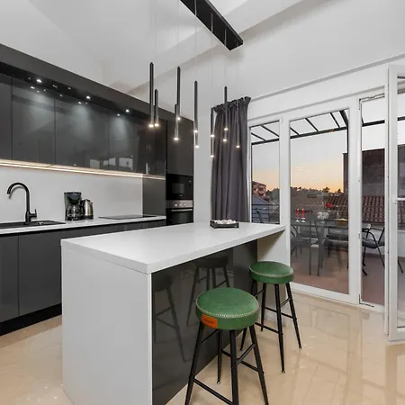 House Skrabic アパート *