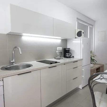 House Skrabic Apartamento Makarska